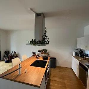 https://the-jewel-of-berlin-luxury-loft-prenzlauer-berg.find-berlin-hotels.com
