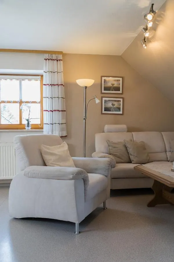 Apartment Ferienwohnungen Koehler Neualbenreuth